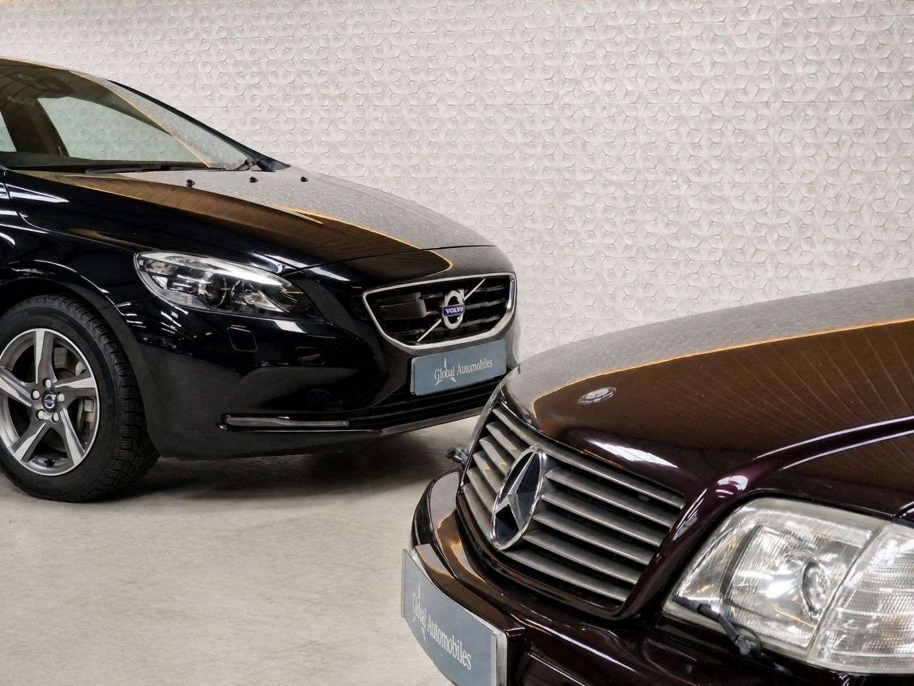 2015 VOLVO V40 2015 VOLVO V40