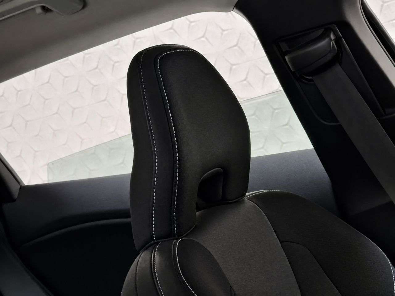 2015 VOLVO V40 2015 VOLVO V40