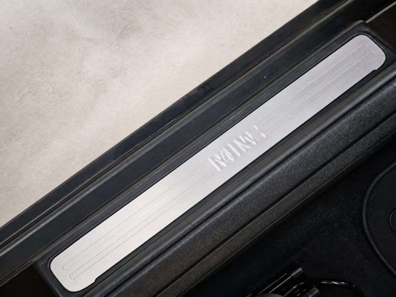 2015 MINI CLUBMAN 2015 MINI CLUBMAN