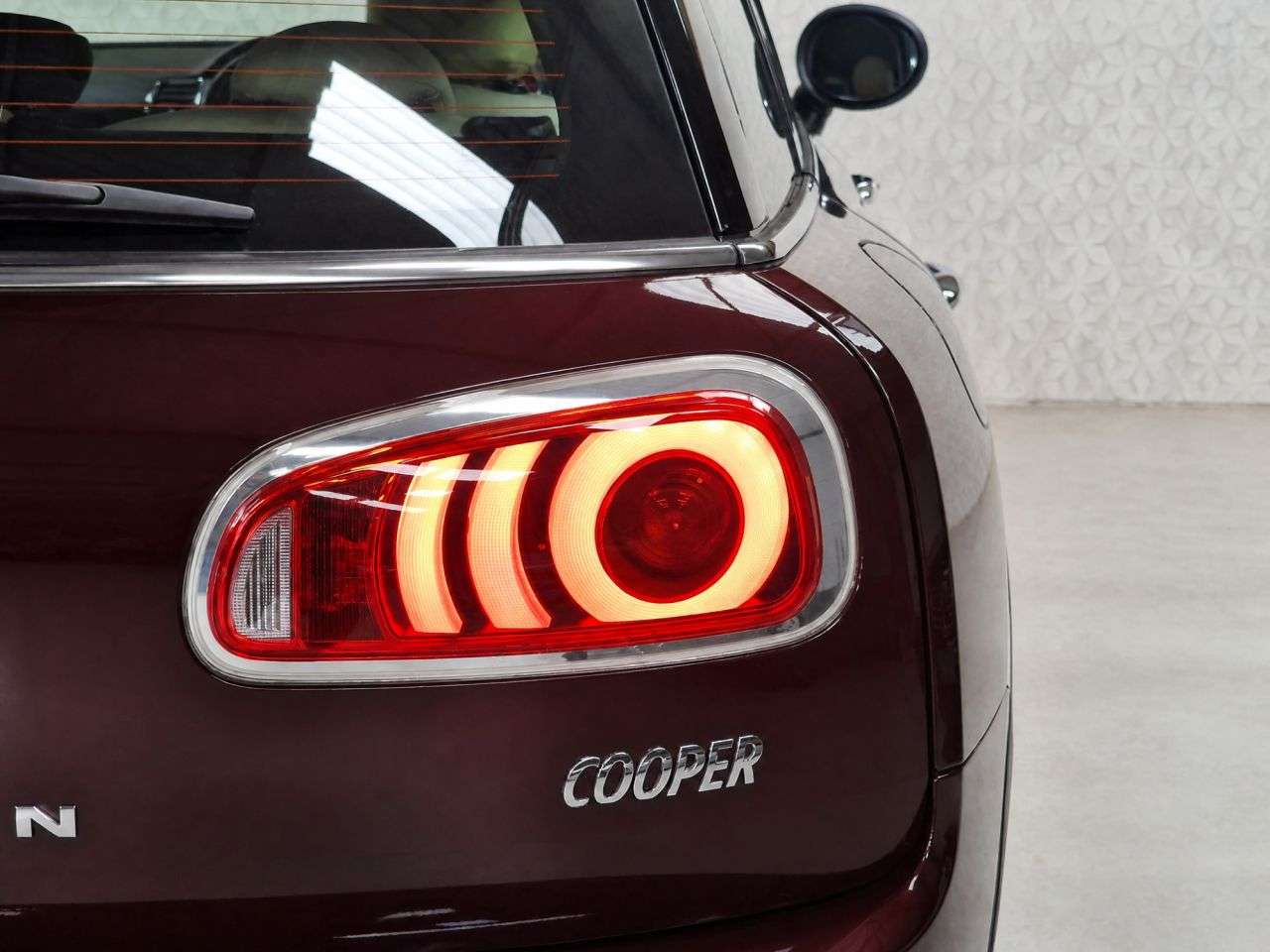 2015 MINI CLUBMAN 2015 MINI CLUBMAN