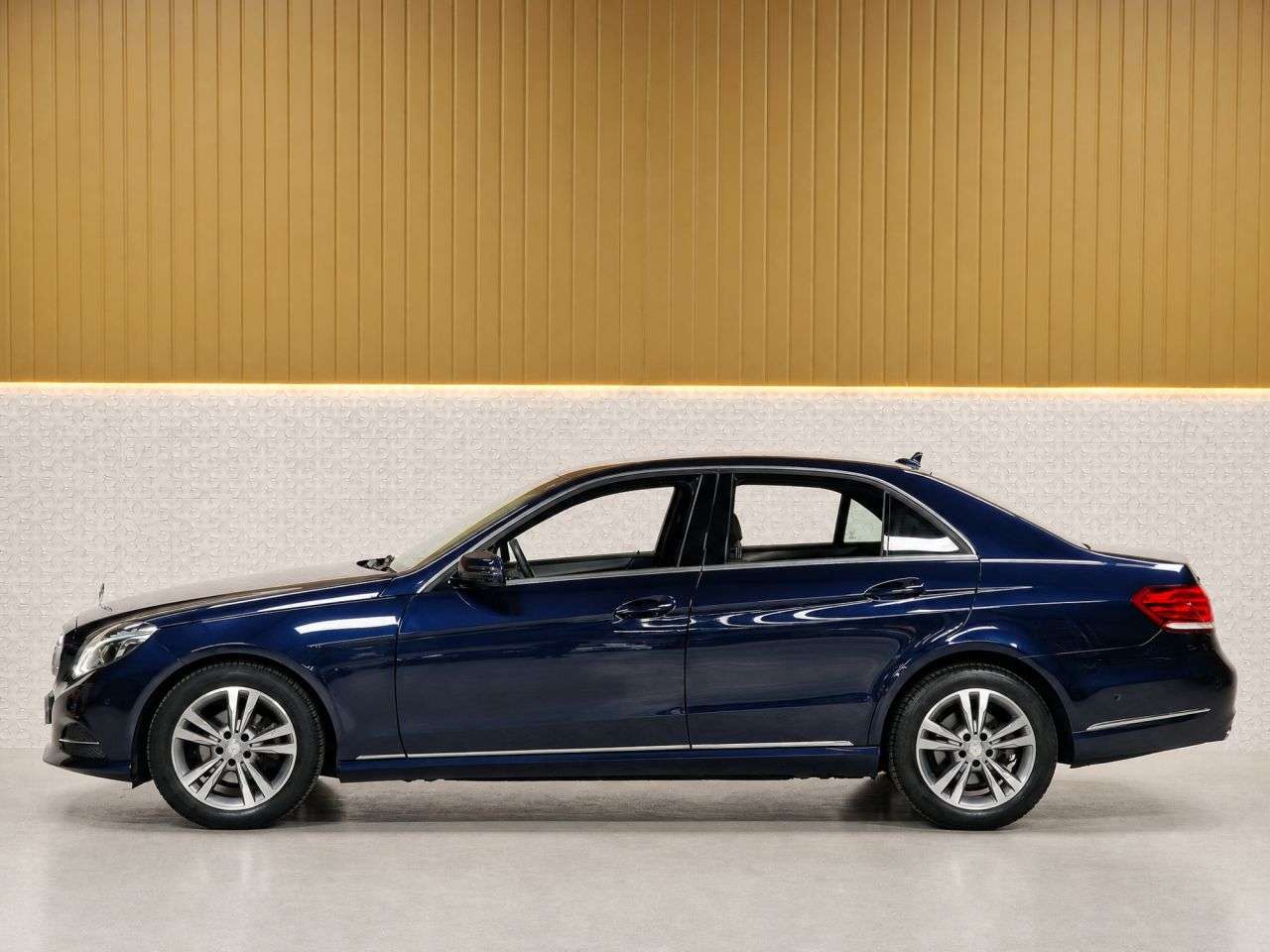 2016 MERCEDES-BENZ E CLASS 2016 MERCEDES-BENZ E CLASS