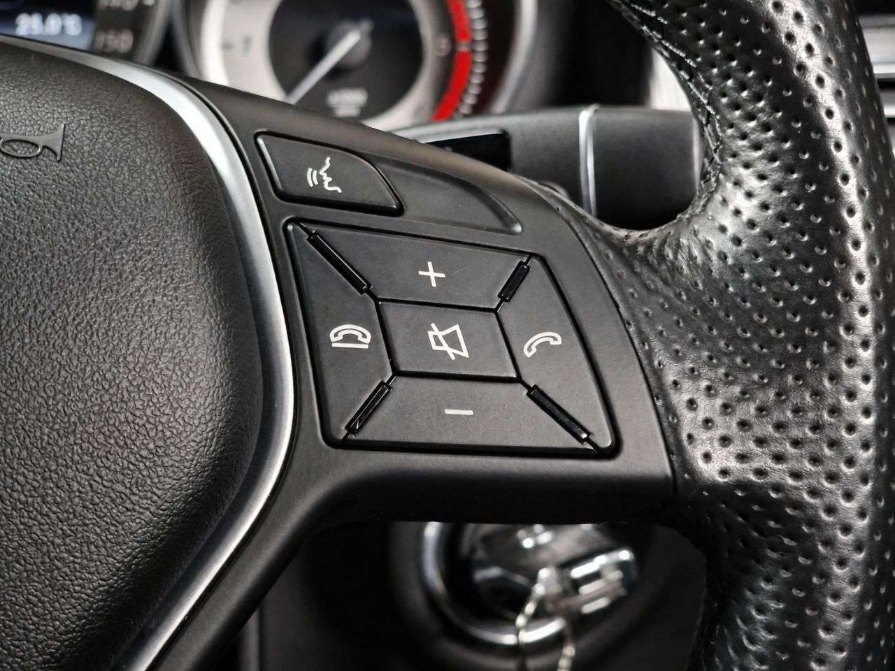 2016 MERCEDES-BENZ E CLASS 2016 MERCEDES-BENZ E CLASS