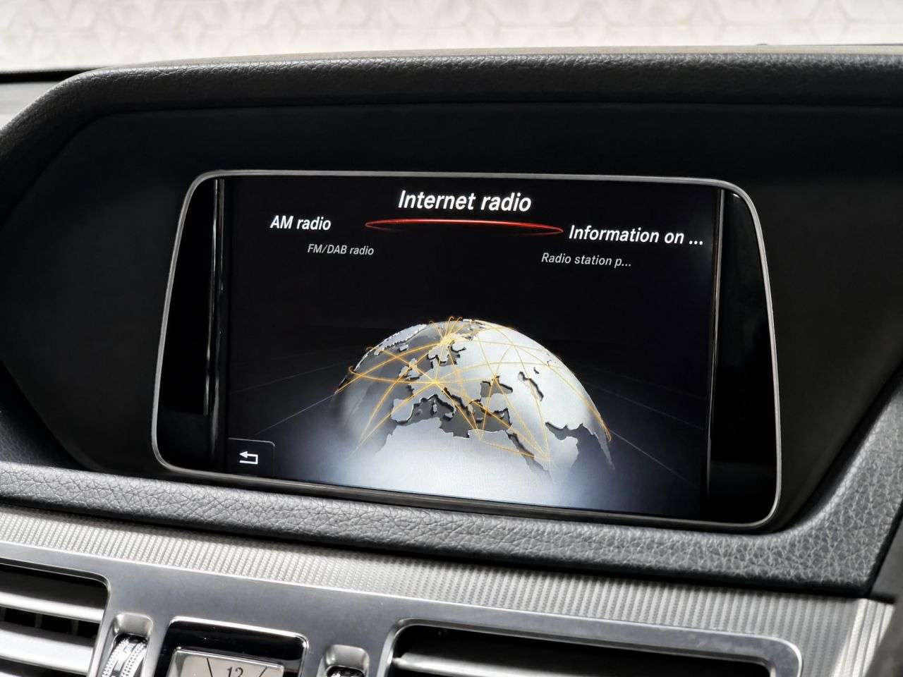 2016 MERCEDES-BENZ E CLASS 2016 MERCEDES-BENZ E CLASS