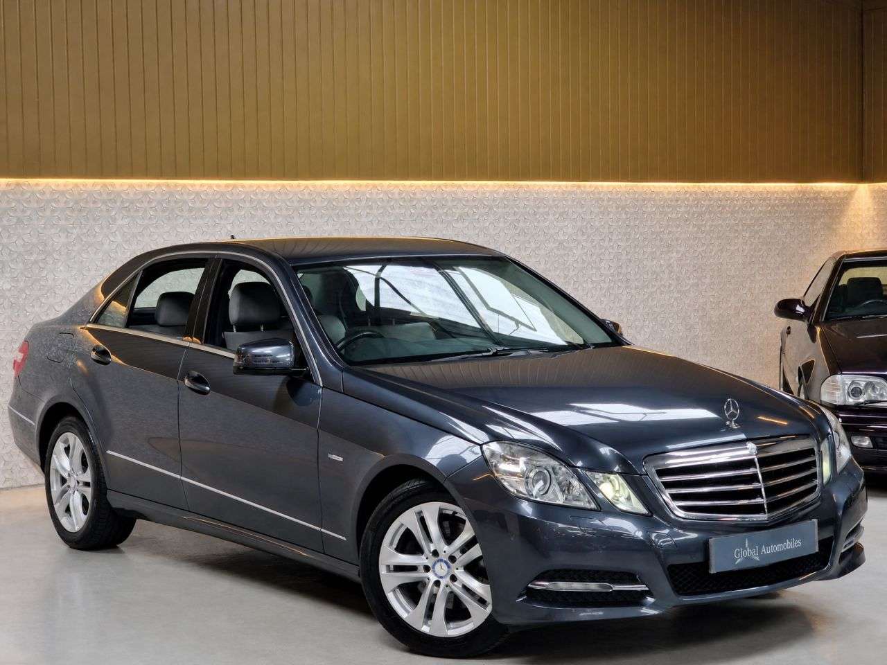 2011 MERCEDES-BENZ E CLASS 2011 MERCEDES-BENZ E CLASS