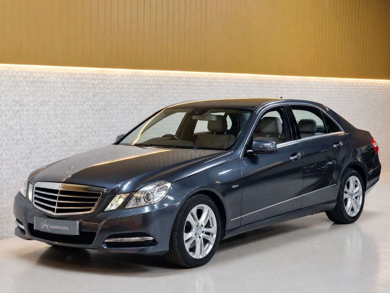 2011 MERCEDES-BENZ E CLASS 2011 MERCEDES-BENZ E CLASS