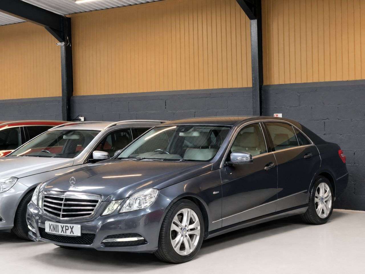 2011 MERCEDES-BENZ E CLASS 2011 MERCEDES-BENZ E CLASS