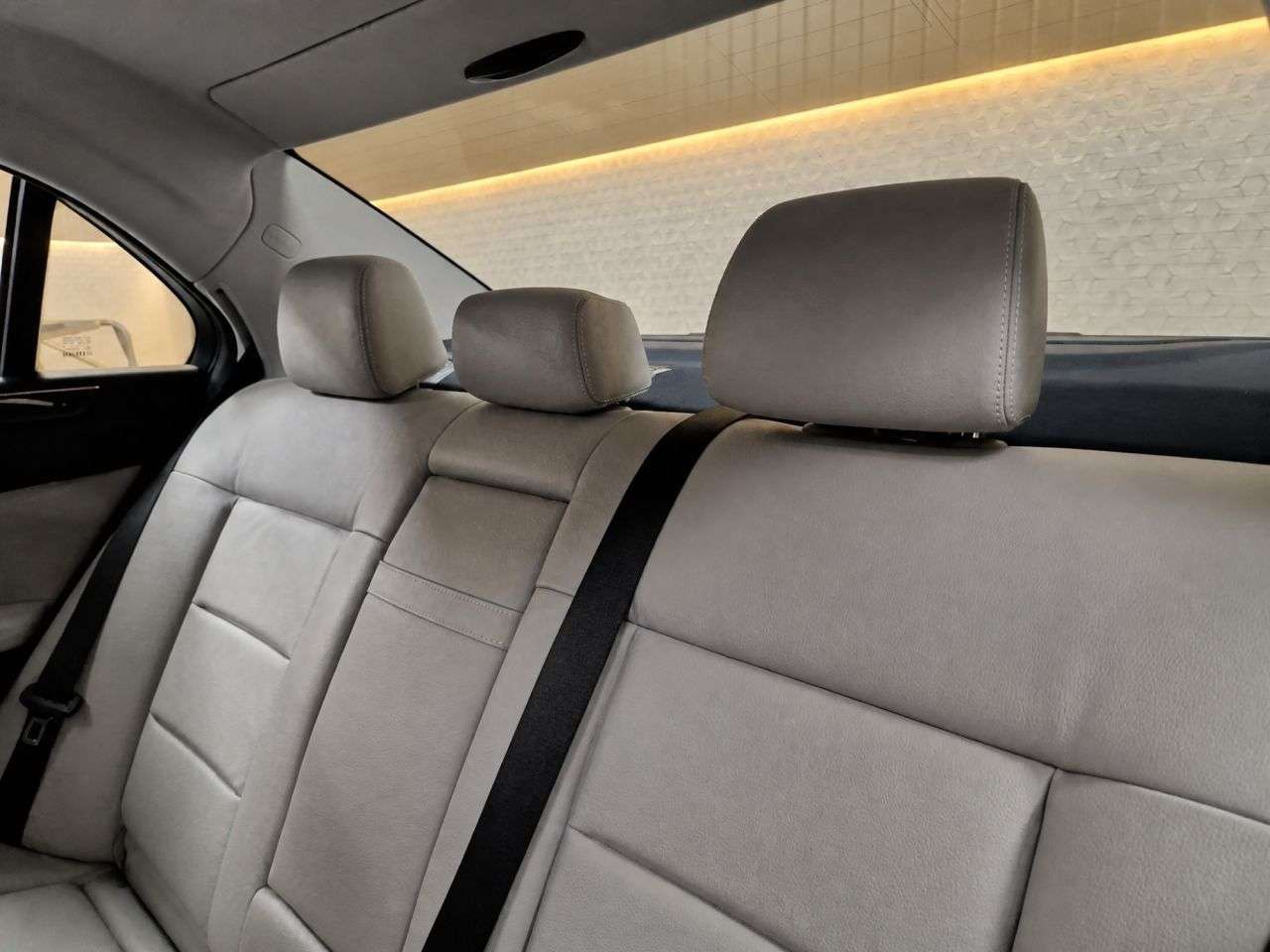 2011 MERCEDES-BENZ E CLASS 2011 MERCEDES-BENZ E CLASS