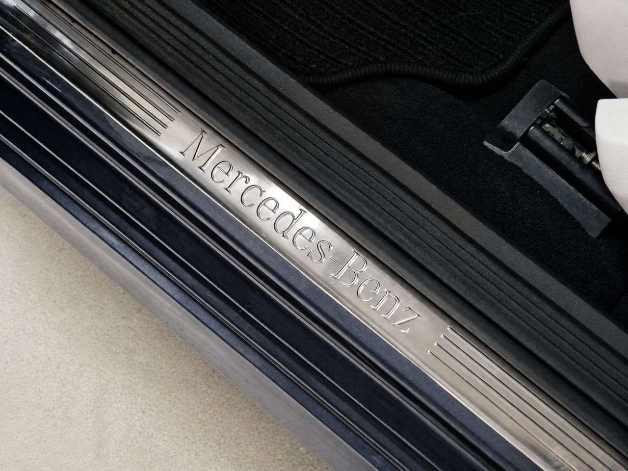 2011 MERCEDES-BENZ E CLASS 2011 MERCEDES-BENZ E CLASS