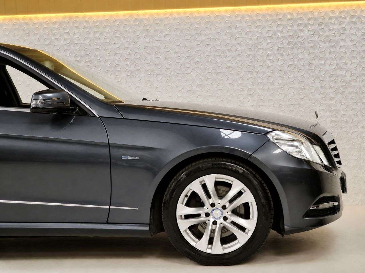 2011 MERCEDES-BENZ E CLASS 2011 MERCEDES-BENZ E CLASS