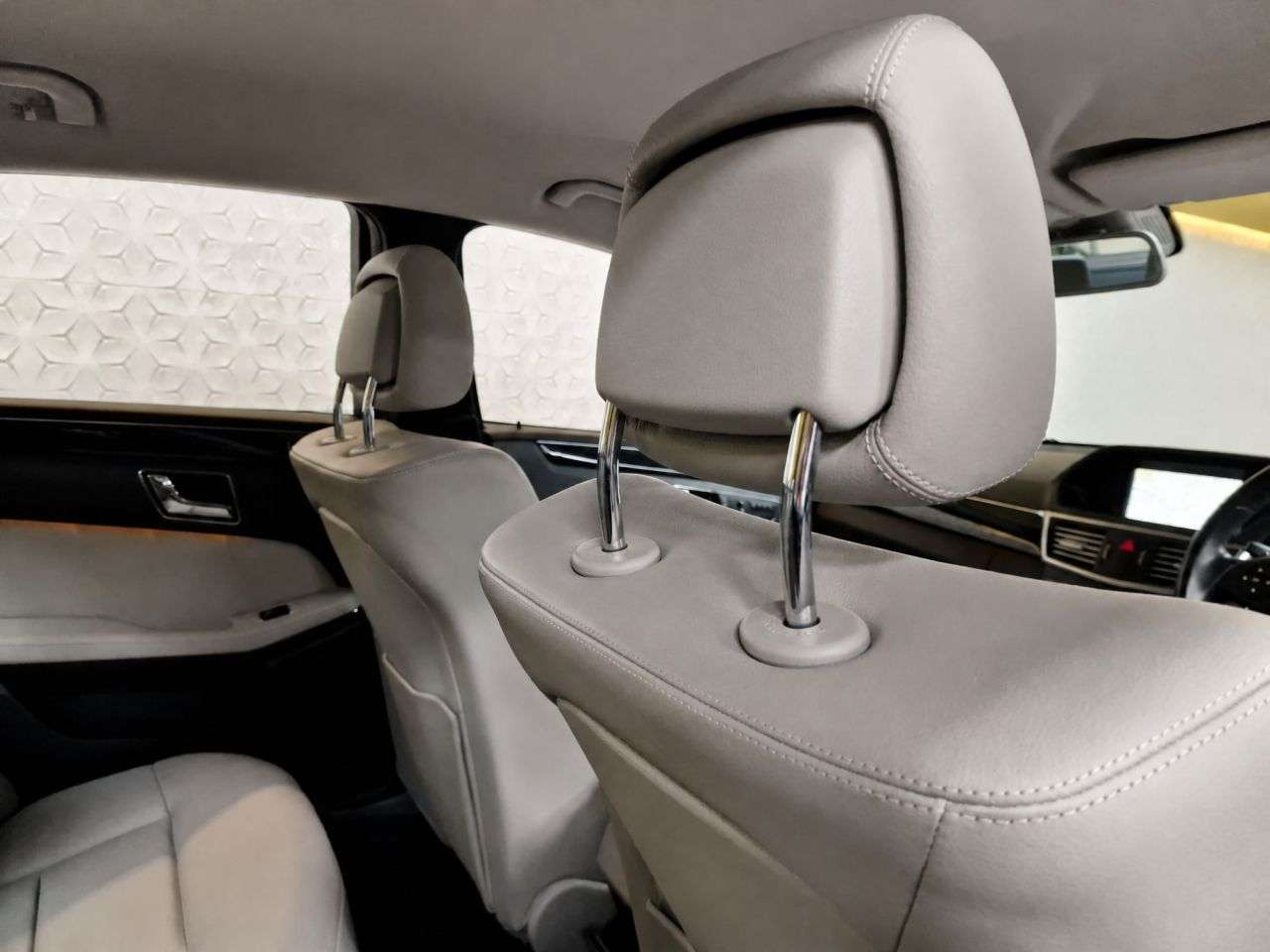 2011 MERCEDES-BENZ E CLASS 2011 MERCEDES-BENZ E CLASS