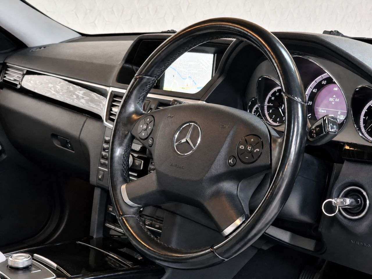2011 MERCEDES-BENZ E CLASS 2011 MERCEDES-BENZ E CLASS