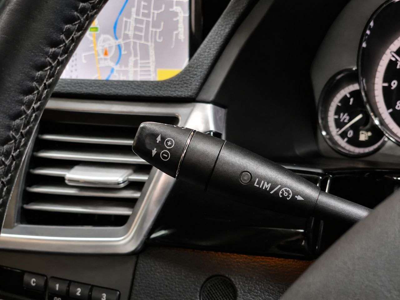 2011 MERCEDES-BENZ E CLASS 2011 MERCEDES-BENZ E CLASS