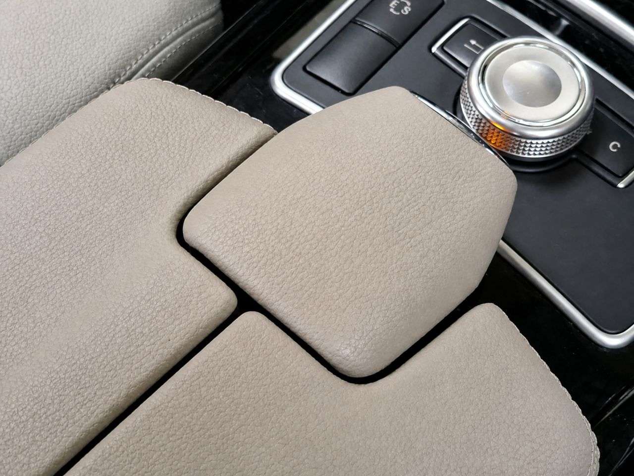 2011 MERCEDES-BENZ E CLASS 2011 MERCEDES-BENZ E CLASS