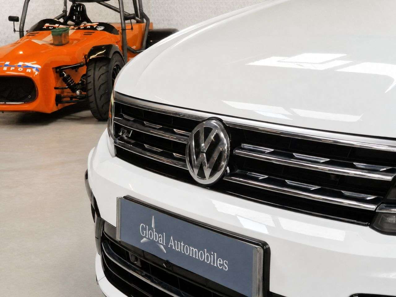 2017 VOLKSWAGEN TIGUAN 2017 VOLKSWAGEN TIGUAN