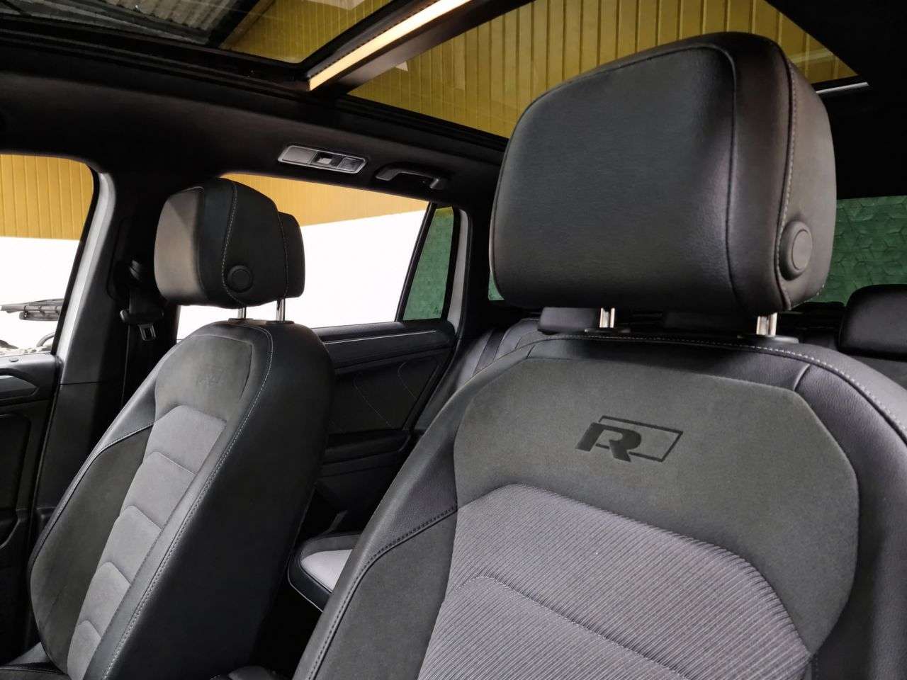 2017 VOLKSWAGEN TIGUAN 2017 VOLKSWAGEN TIGUAN