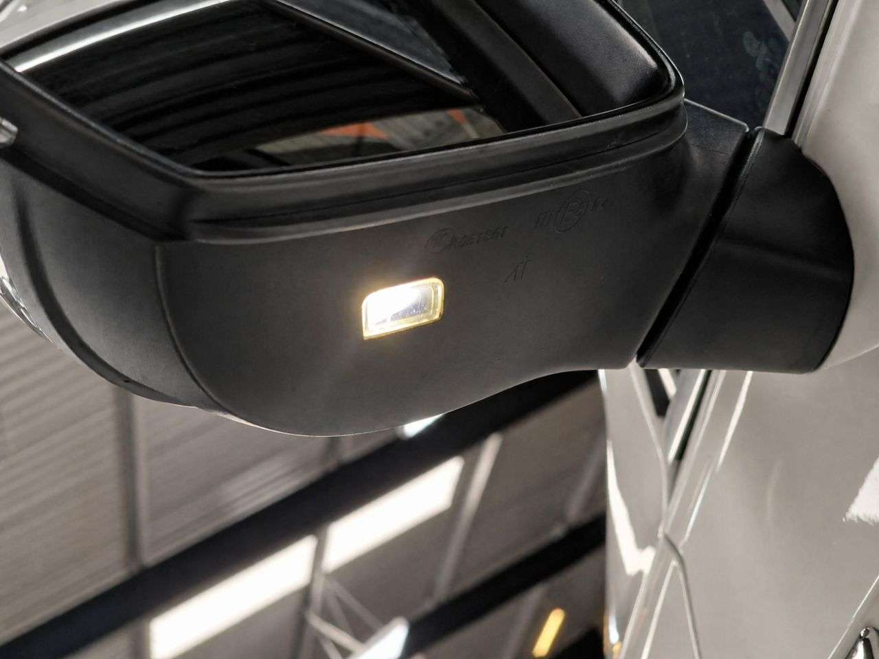 2017 VOLKSWAGEN TIGUAN 2017 VOLKSWAGEN TIGUAN