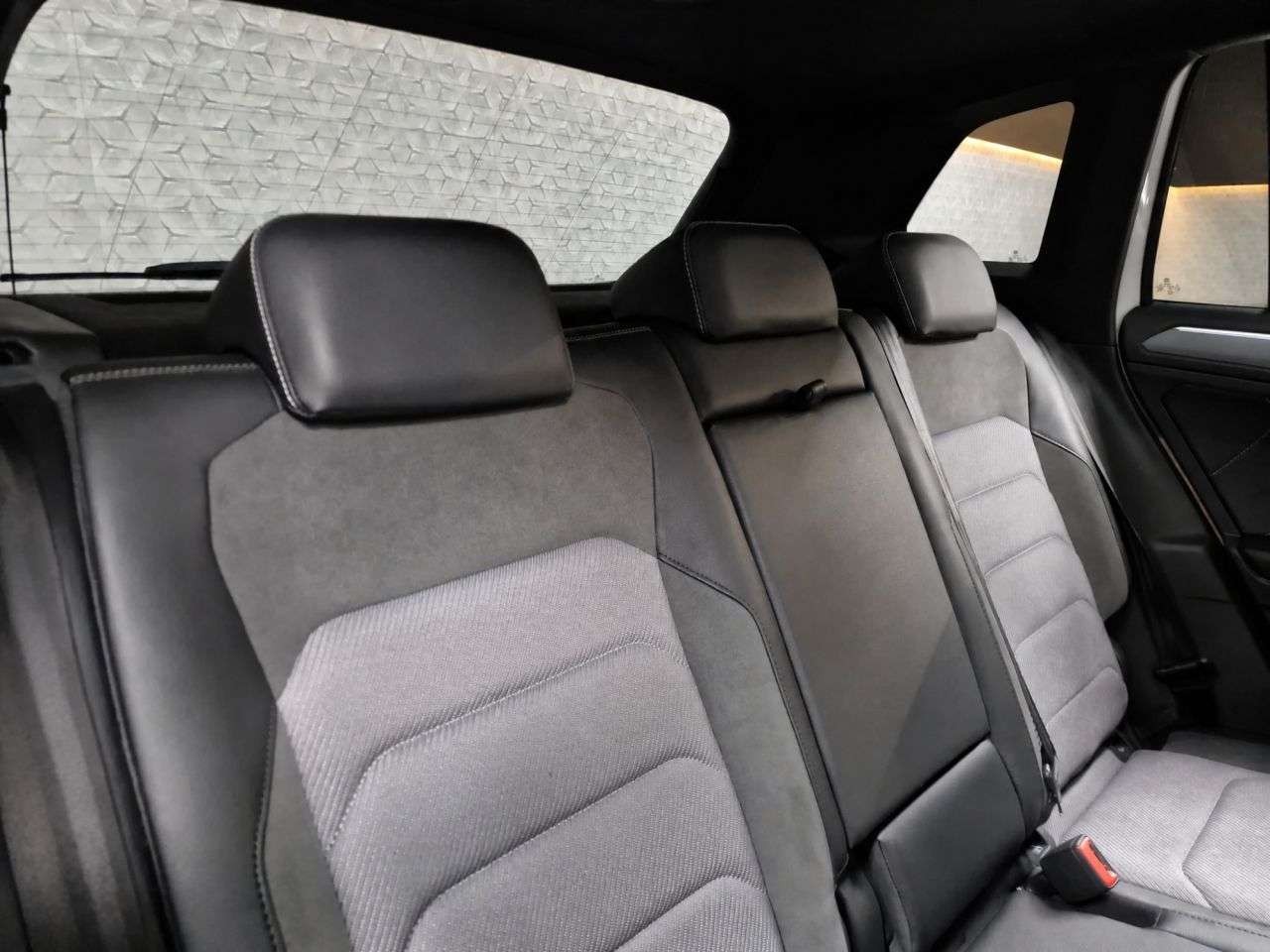 2017 VOLKSWAGEN TIGUAN 2017 VOLKSWAGEN TIGUAN