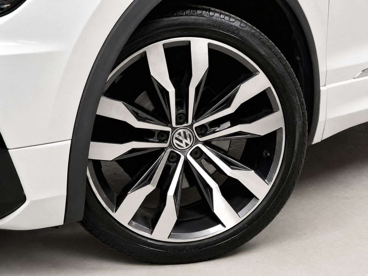 2017 VOLKSWAGEN TIGUAN 2017 VOLKSWAGEN TIGUAN