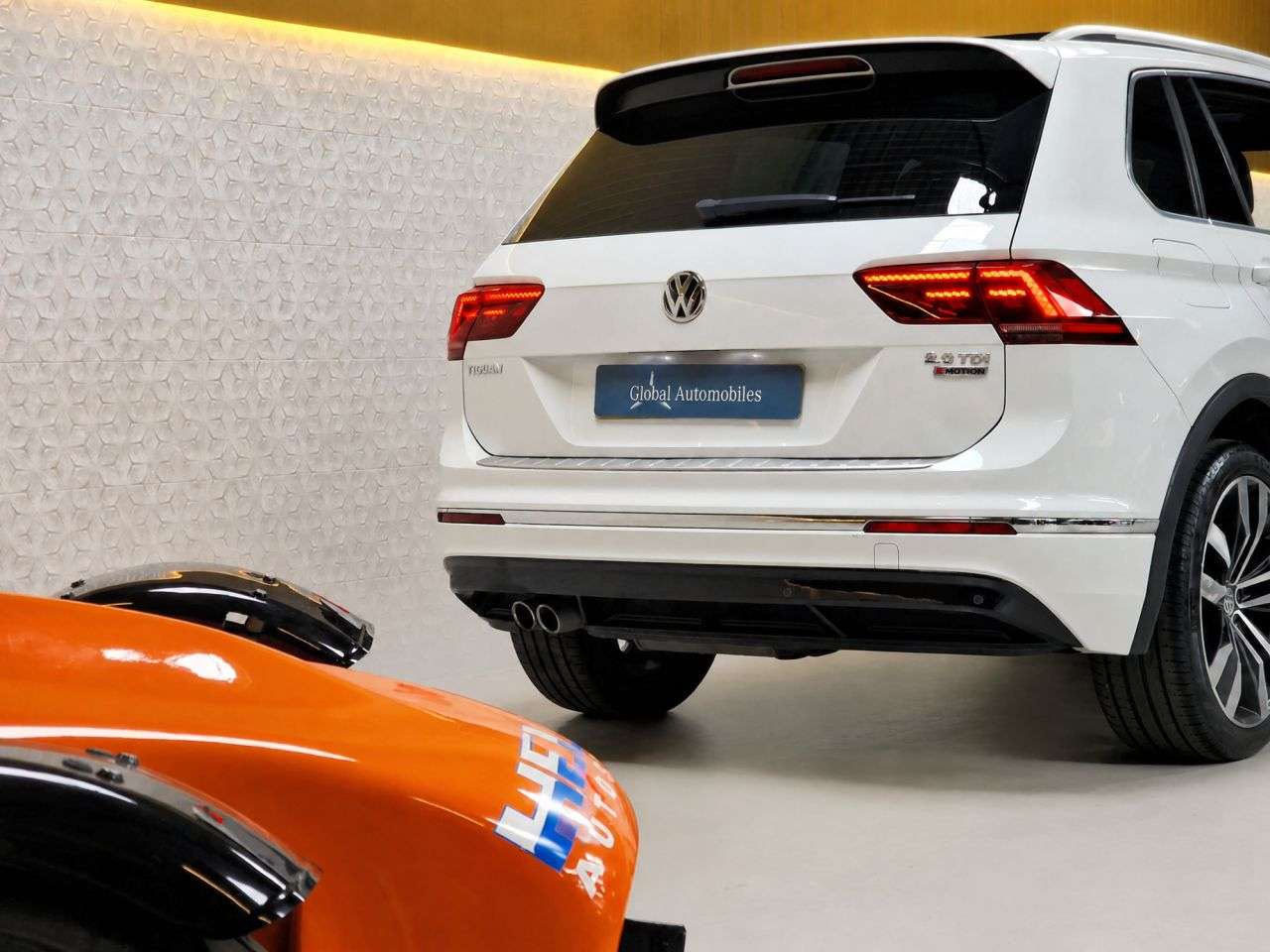 2017 VOLKSWAGEN TIGUAN 2017 VOLKSWAGEN TIGUAN