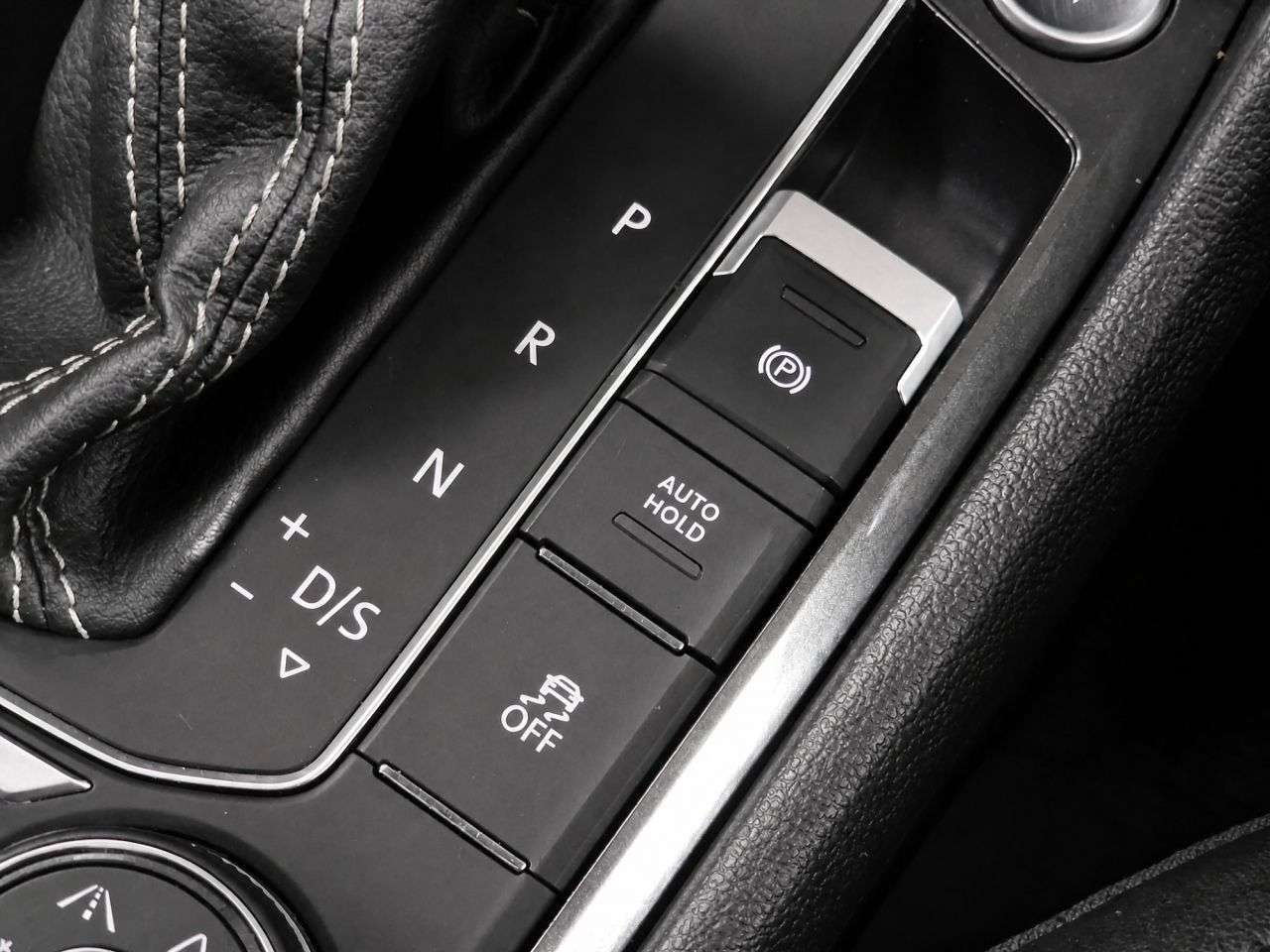 2017 VOLKSWAGEN TIGUAN 2017 VOLKSWAGEN TIGUAN