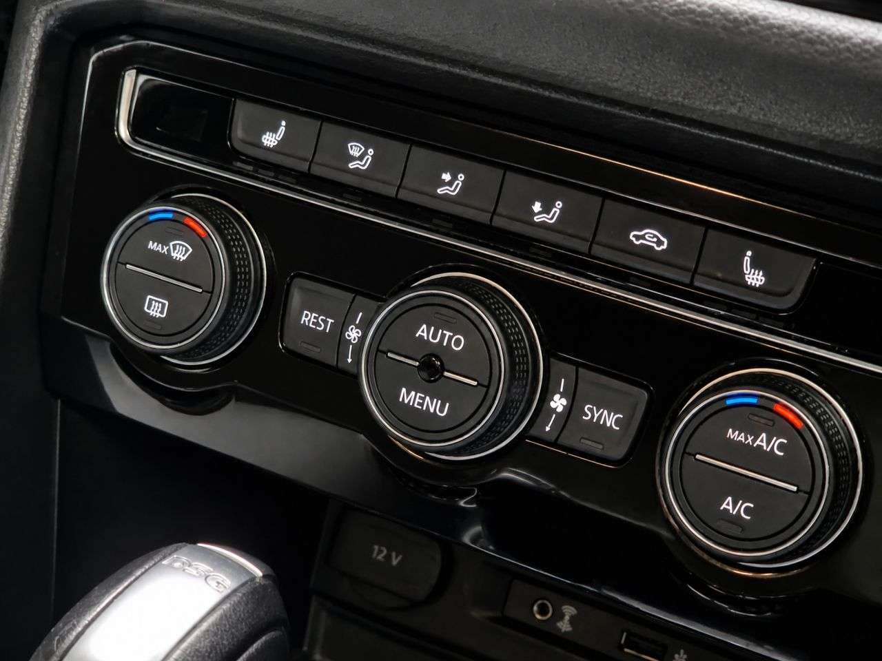 2017 VOLKSWAGEN TIGUAN 2017 VOLKSWAGEN TIGUAN