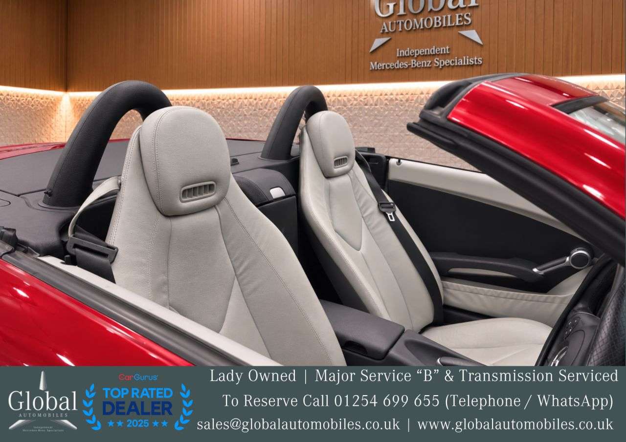 A 2010 MERCEDES-BENZ SLK 1.8 SLK200K Convertible 2dr Petrol Tiptronic Euro 4 (184 ps) AIRSCARF | HEA A 2010 MERCEDES-BENZ SLK 1.8 SLK200K Convertible 2dr Petrol Tiptronic Euro 4 (184 ps) AIRSCARF | HEA