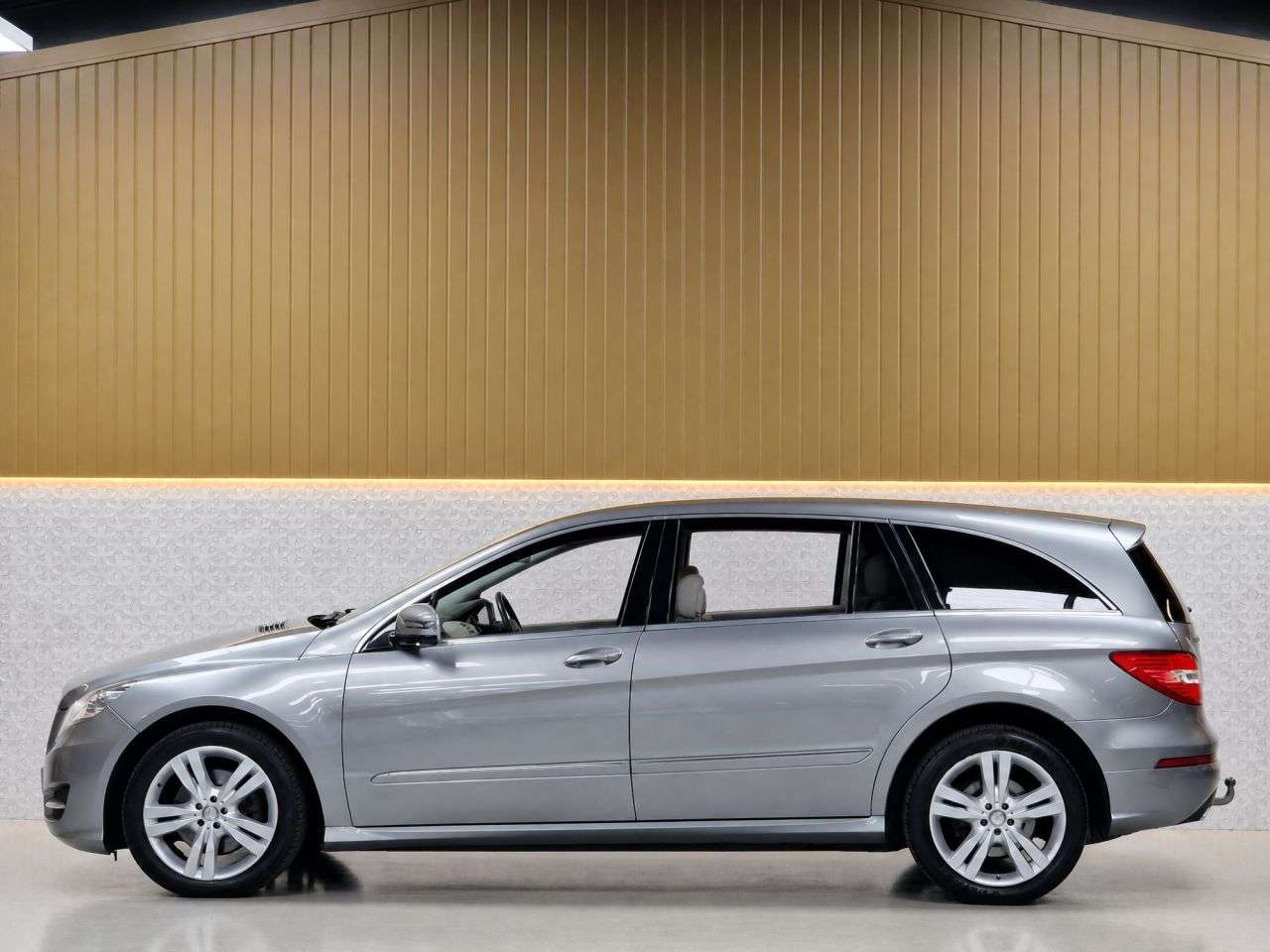 2012 MERCEDES-BENZ R CLASS 2012 MERCEDES-BENZ R CLASS