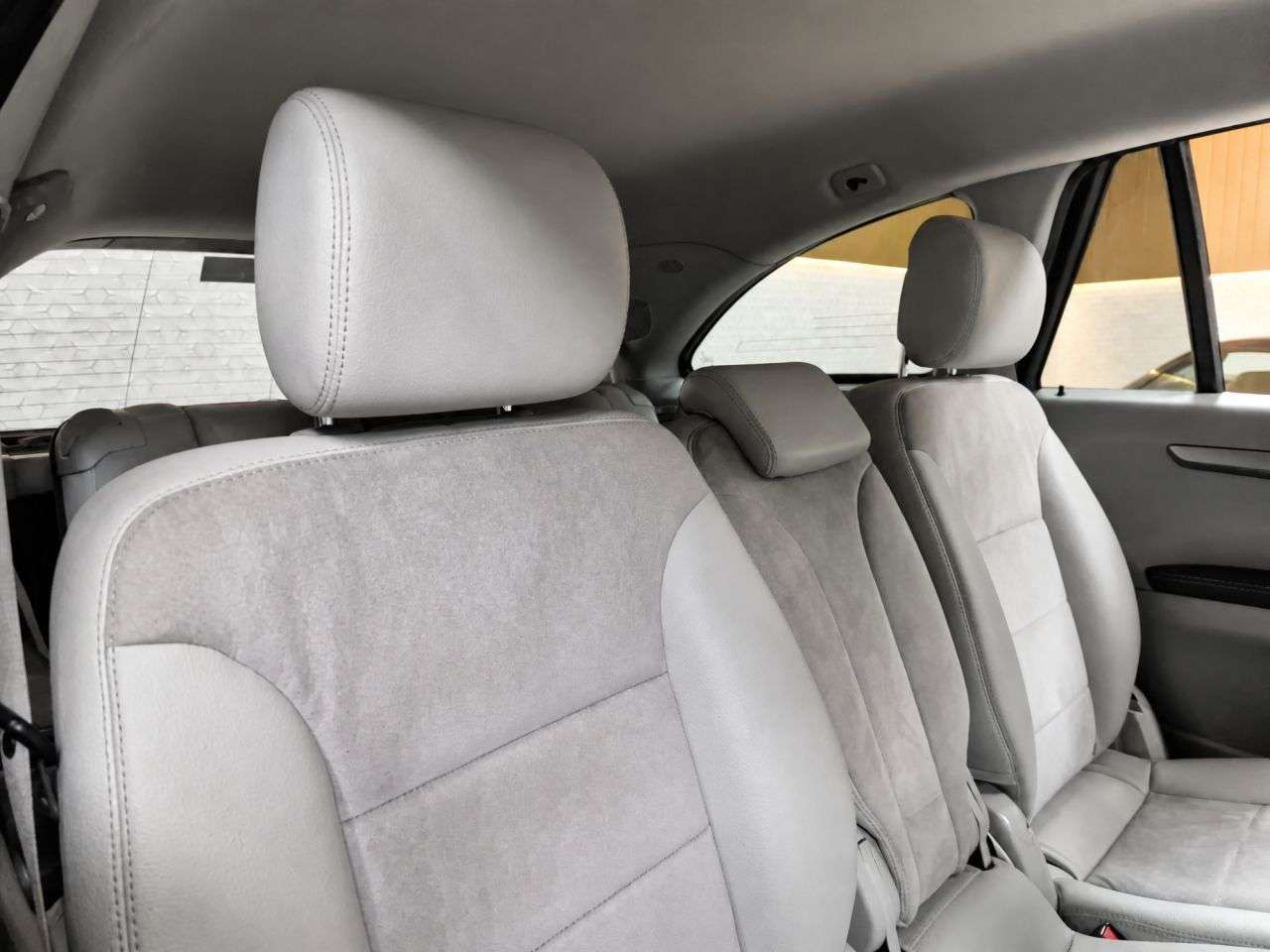 2012 MERCEDES-BENZ R CLASS 2012 MERCEDES-BENZ R CLASS