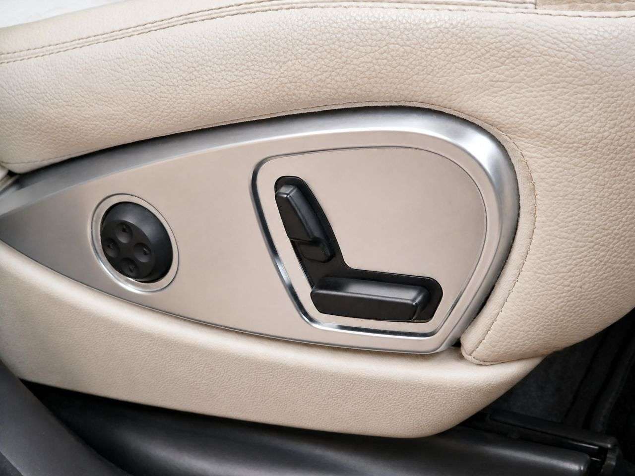 2012 MERCEDES-BENZ R CLASS 2012 MERCEDES-BENZ R CLASS