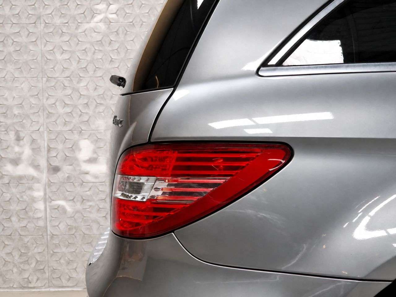 2012 MERCEDES-BENZ R CLASS 2012 MERCEDES-BENZ R CLASS