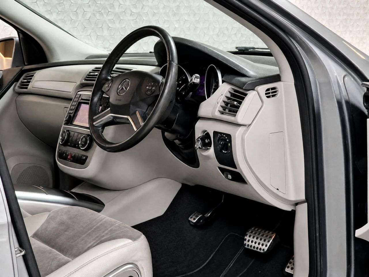 2012 MERCEDES-BENZ R CLASS 2012 MERCEDES-BENZ R CLASS