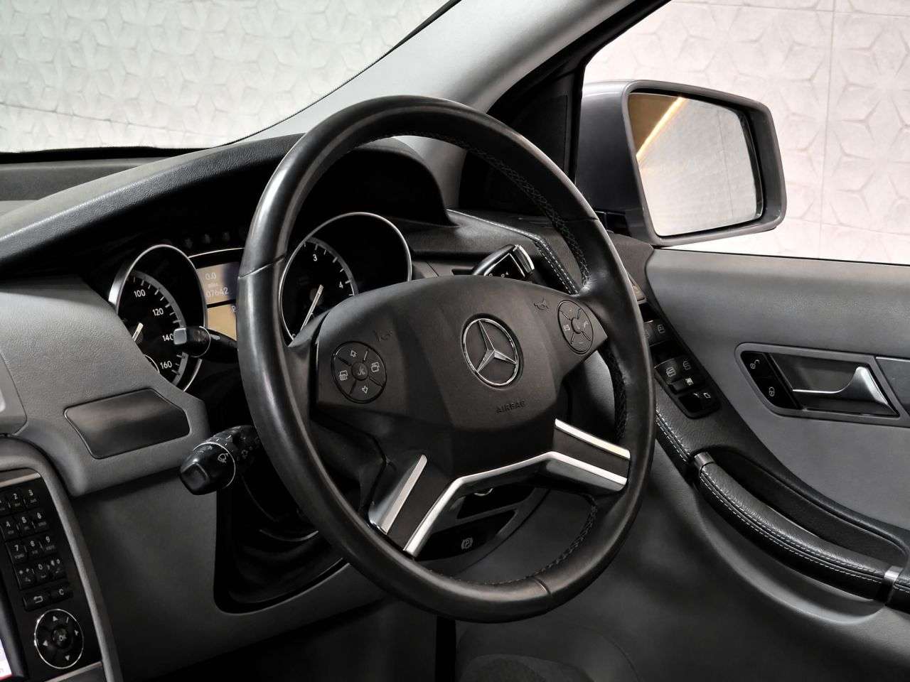 2012 MERCEDES-BENZ R CLASS 2012 MERCEDES-BENZ R CLASS