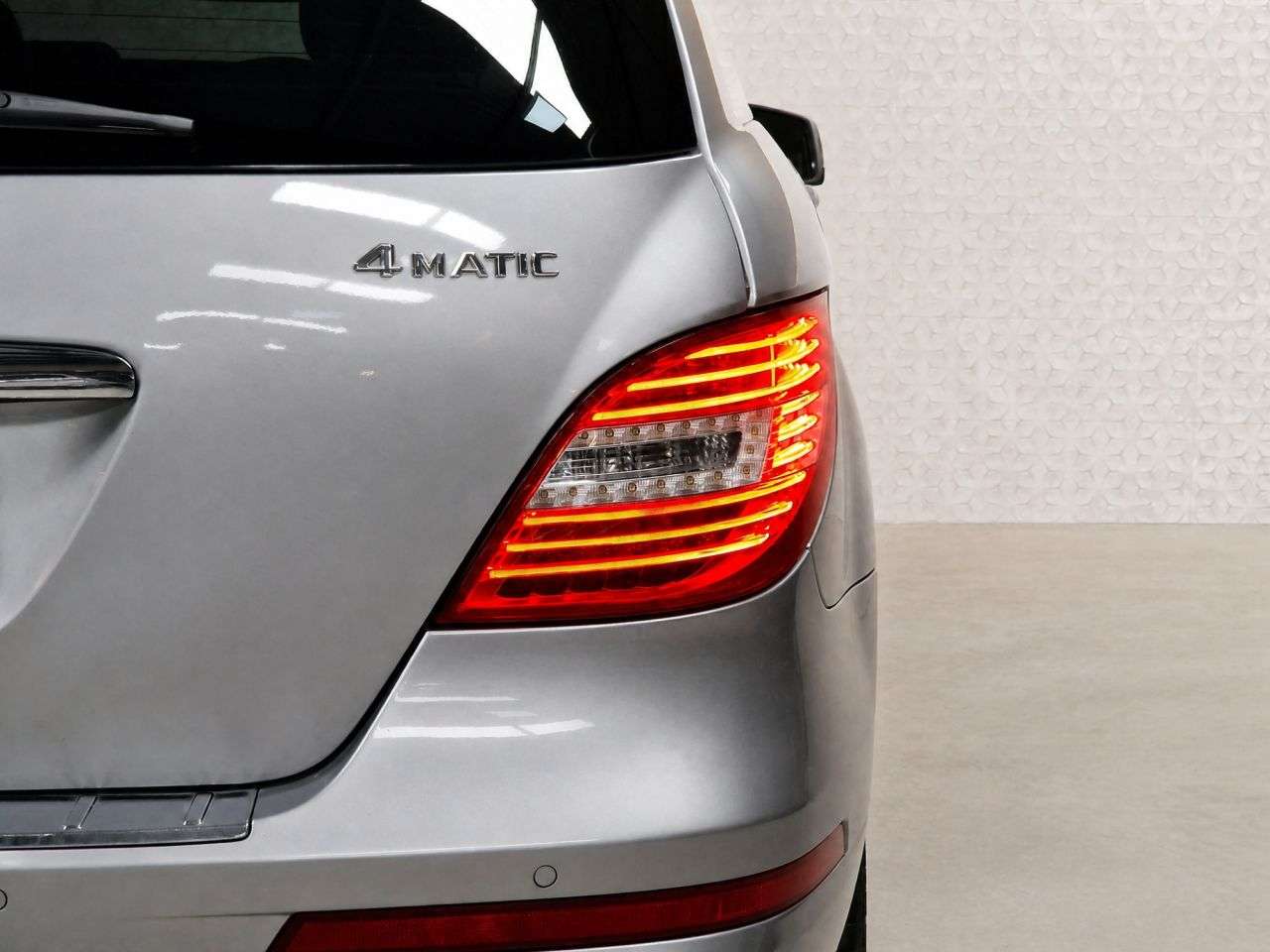 2012 MERCEDES-BENZ R CLASS 2012 MERCEDES-BENZ R CLASS