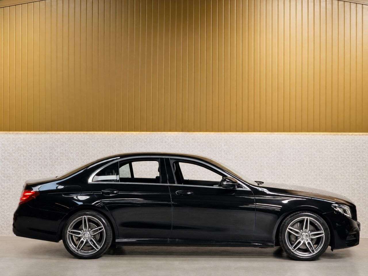 2017 MERCEDES-BENZ E CLASS 2017 MERCEDES-BENZ E CLASS