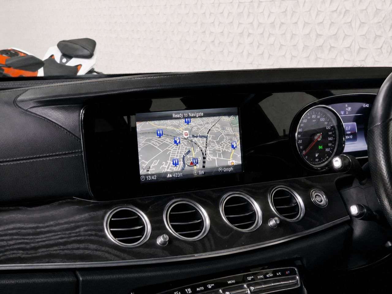 2017 MERCEDES-BENZ E CLASS 2017 MERCEDES-BENZ E CLASS