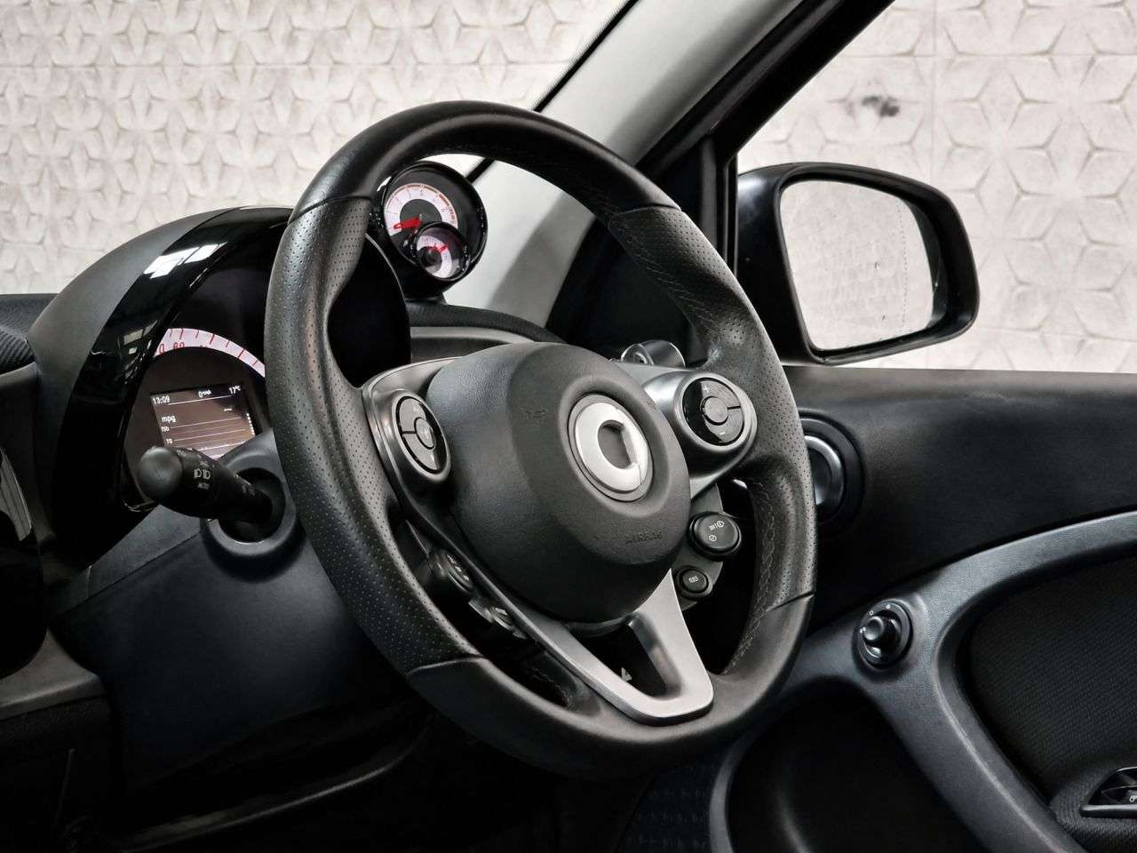 2016 SMART FORFOUR 2016 SMART FORFOUR
