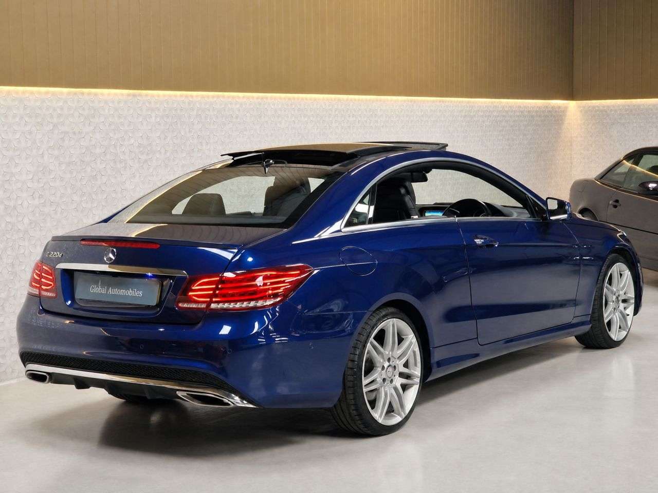 2016 MERCEDES-BENZ E CLASS 2016 MERCEDES-BENZ E CLASS