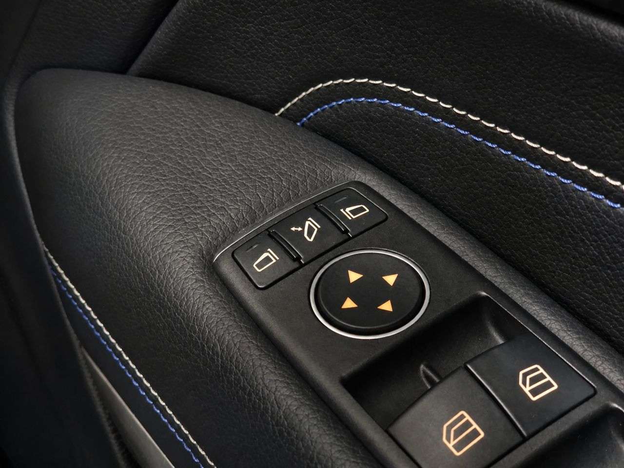 2016 MERCEDES-BENZ E CLASS 2016 MERCEDES-BENZ E CLASS