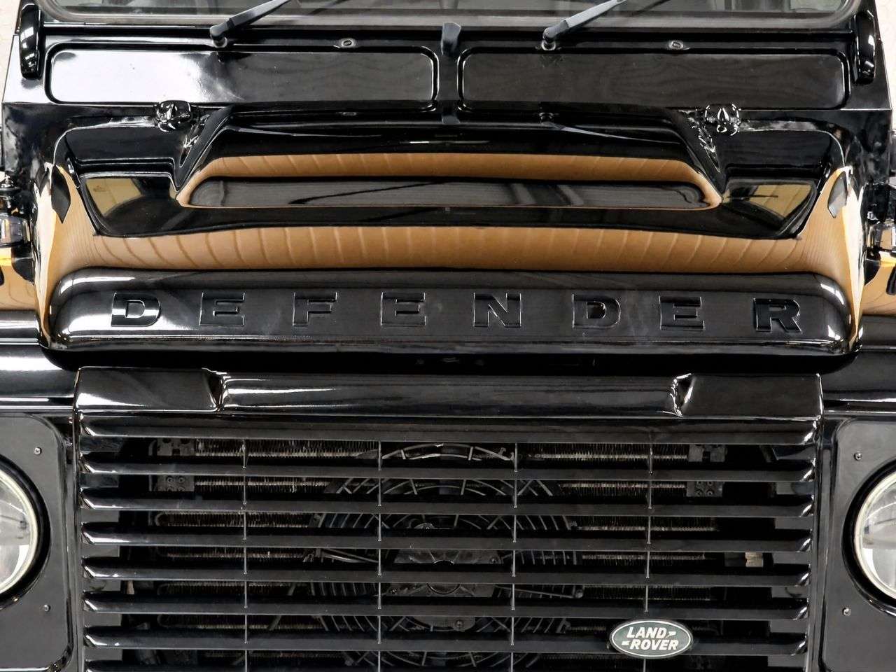 2015 LAND ROVER DEFENDER 90 2015 LAND ROVER DEFENDER 90