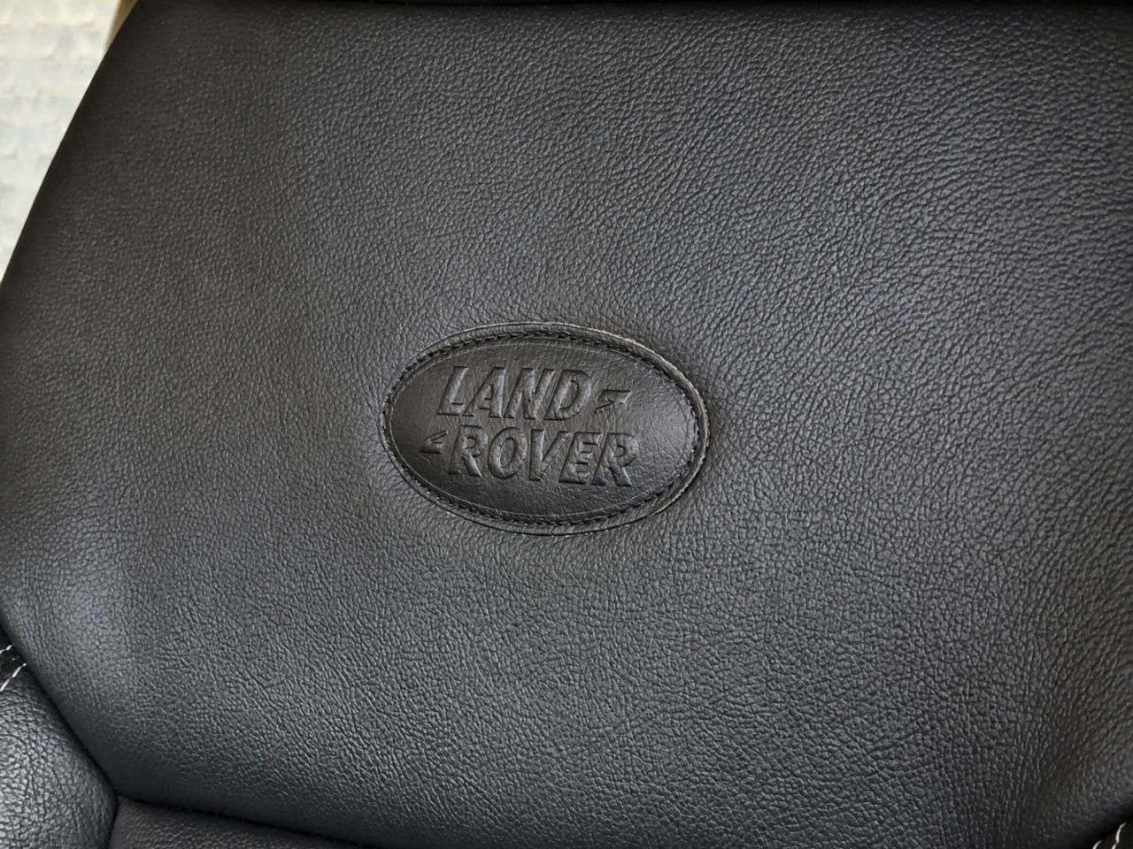 2015 LAND ROVER DEFENDER 90 2015 LAND ROVER DEFENDER 90