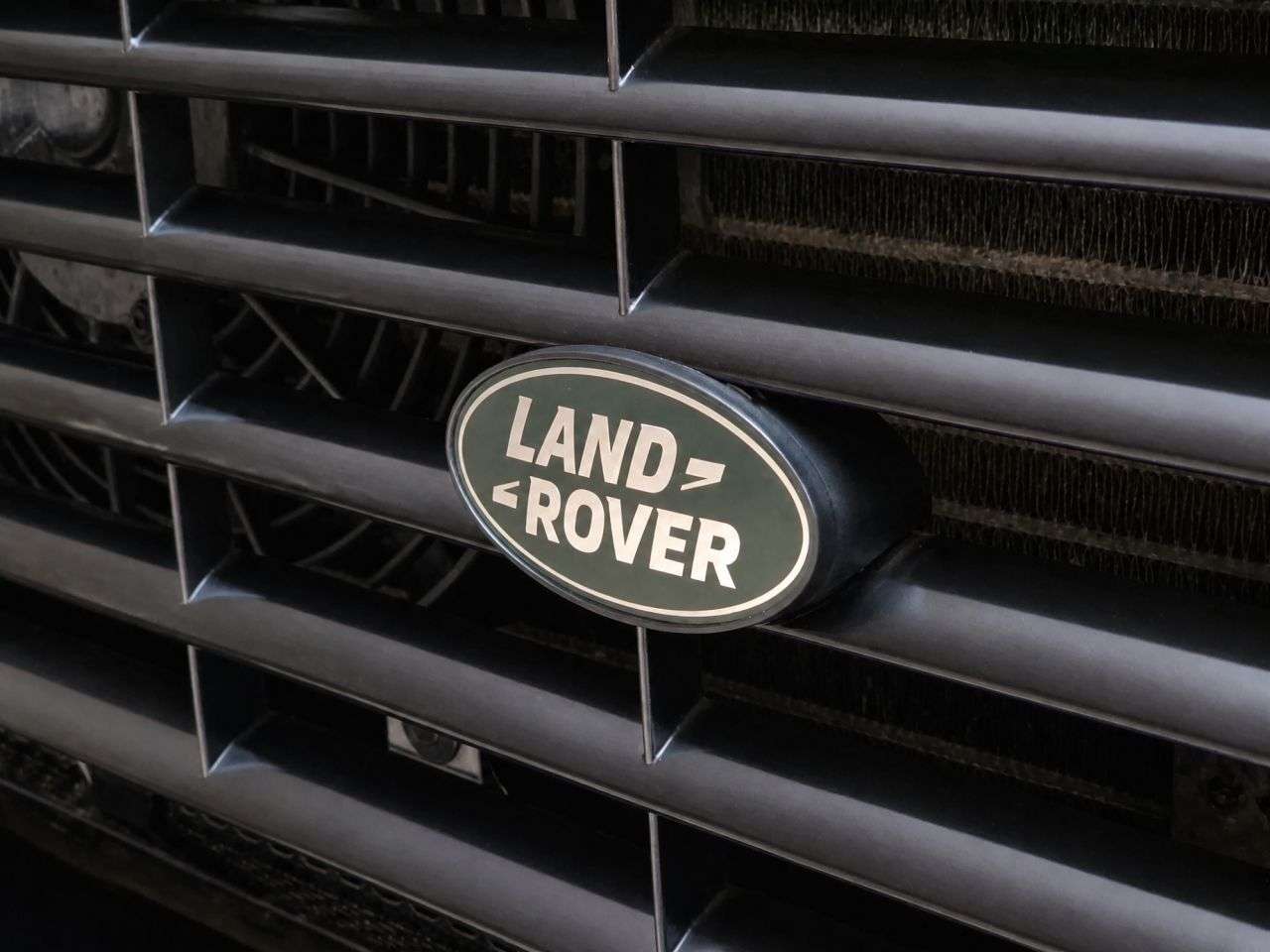 2015 LAND ROVER DEFENDER 90 2015 LAND ROVER DEFENDER 90