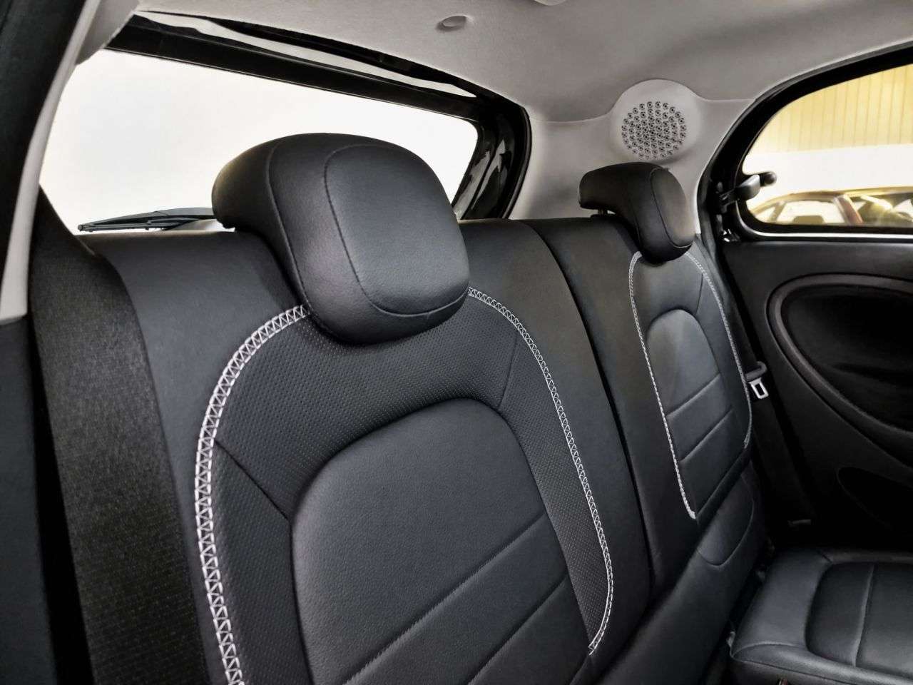 2017 SMART FORFOUR 2017 SMART FORFOUR
