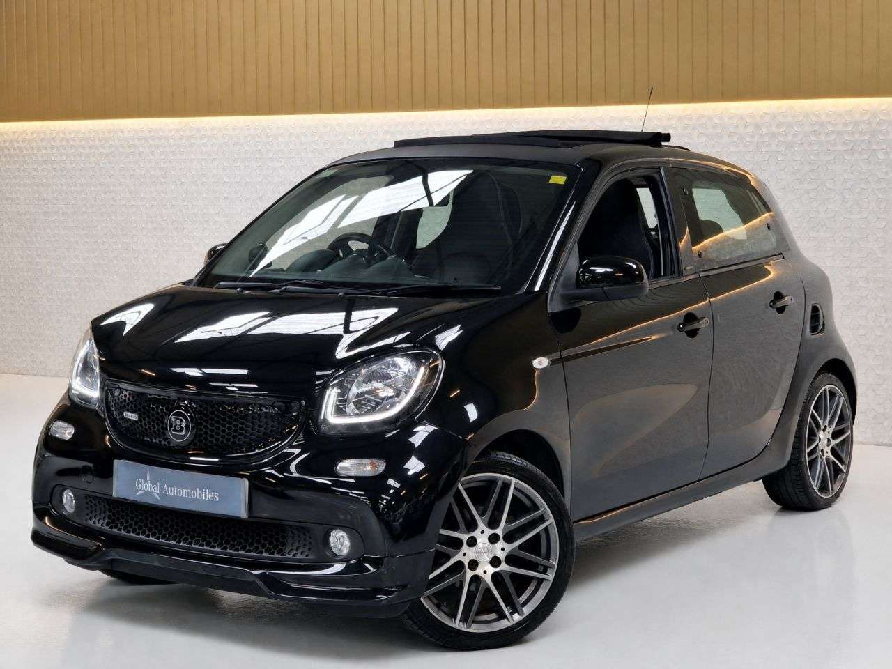 2017 SMART FORFOUR 2017 SMART FORFOUR