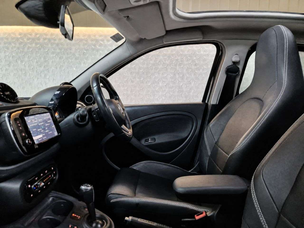 2017 SMART FORFOUR 2017 SMART FORFOUR