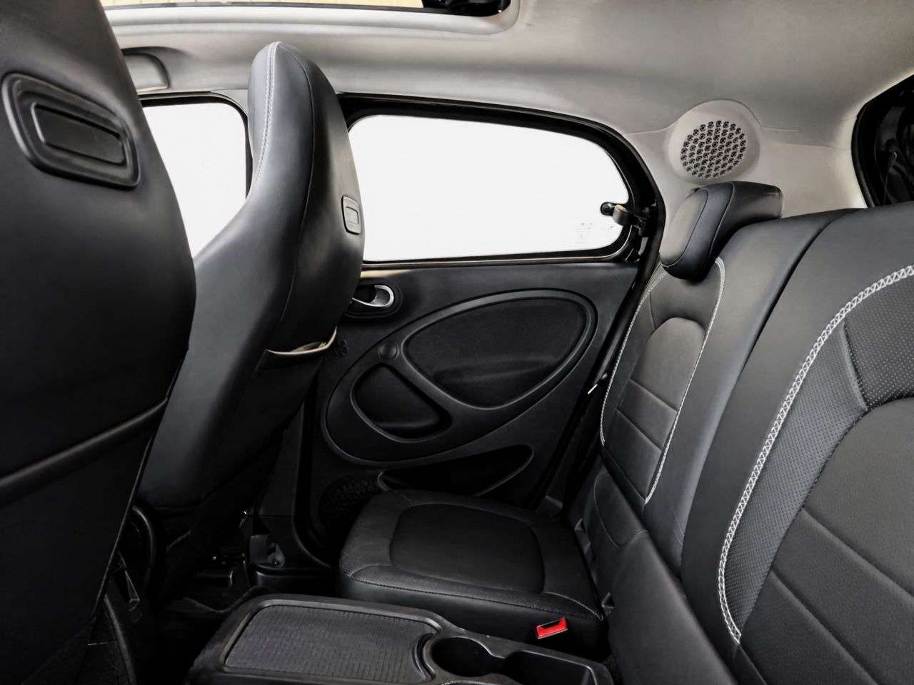 2017 SMART FORFOUR 2017 SMART FORFOUR
