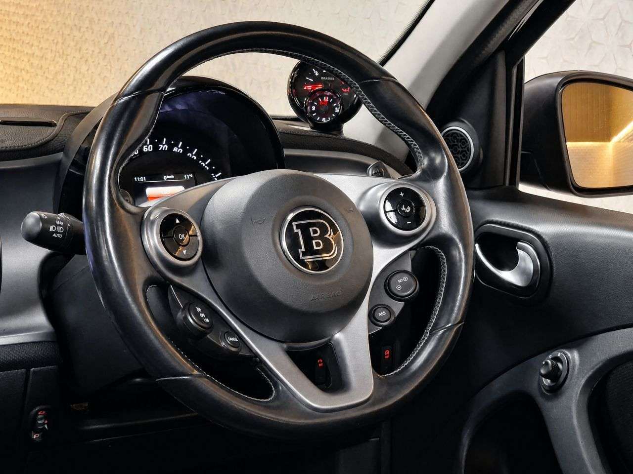 2017 SMART FORFOUR 2017 SMART FORFOUR
