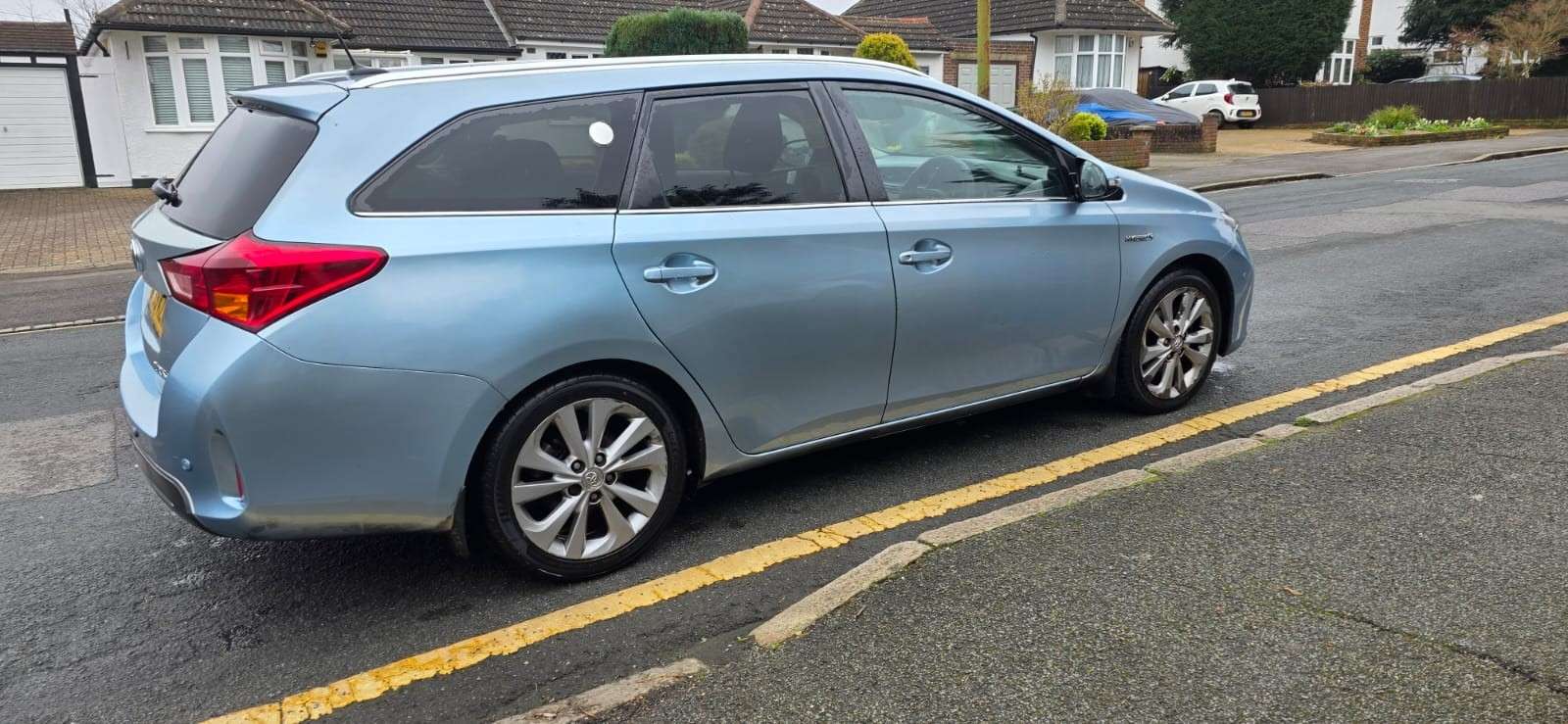 2013 TOYOTA AURIS 2013 TOYOTA AURIS