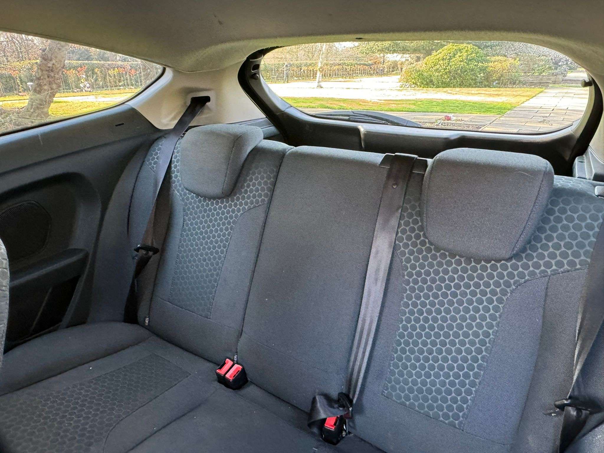 2012 FORD FIESTA 2012 FORD FIESTA