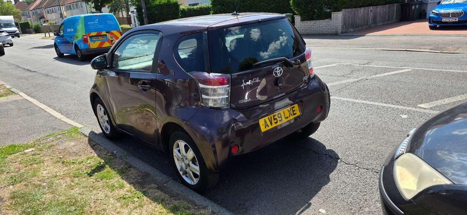 2009 TOYOTA IQ 2009 TOYOTA IQ