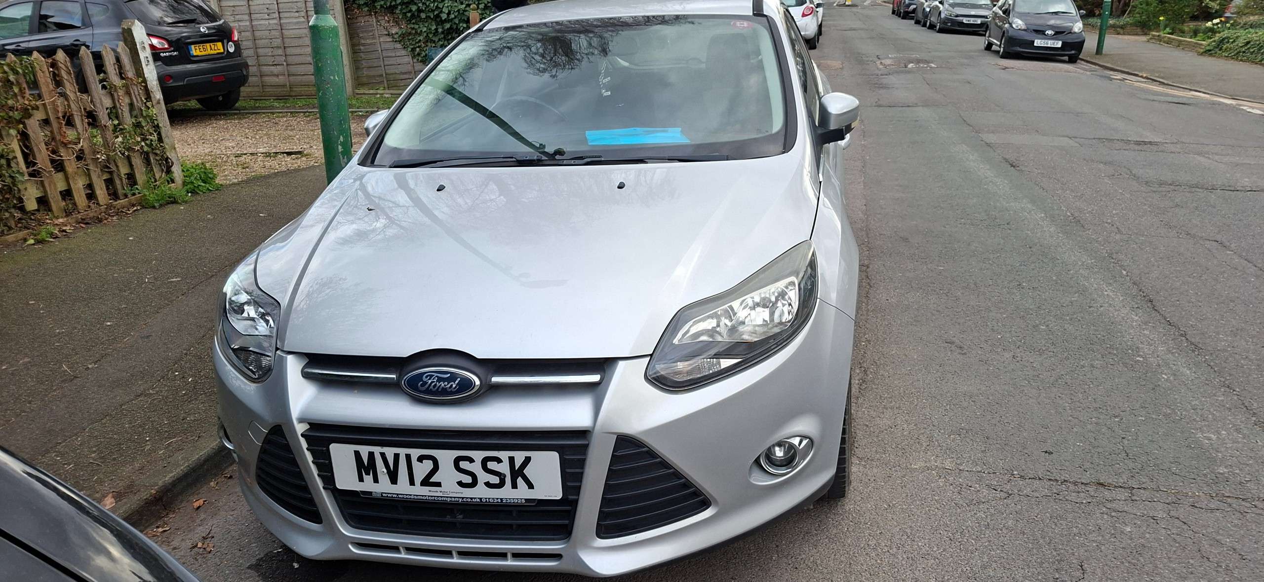 A 2012 FORD FOCUS 1.6 Zetec Hatchback 5dr Petrol Manual Euro 5 (105 ps) A 2012 FORD FOCUS 1.6 Zetec Hatchback 5dr Petrol Manual Euro 5 (105 ps)